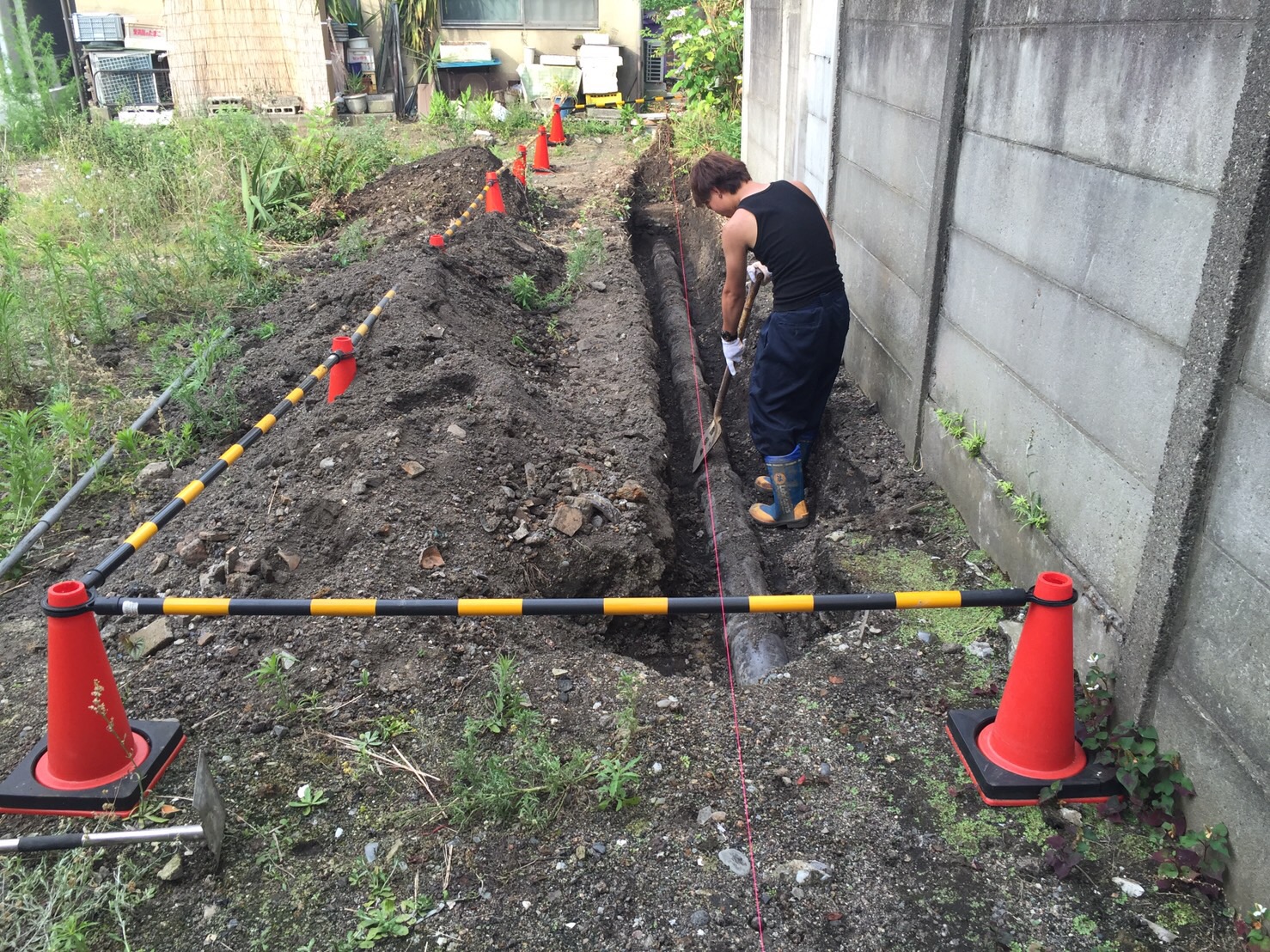 排水管改修（穴掘り）.JPG